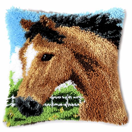 "Horse" Latch Hook Cushion Kit